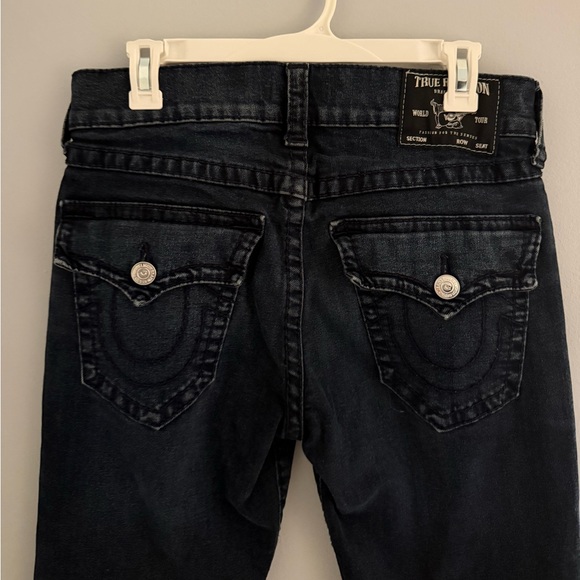 True Religion Denim Jeans: Relaxed Slim Geno - Picture 3 of 5